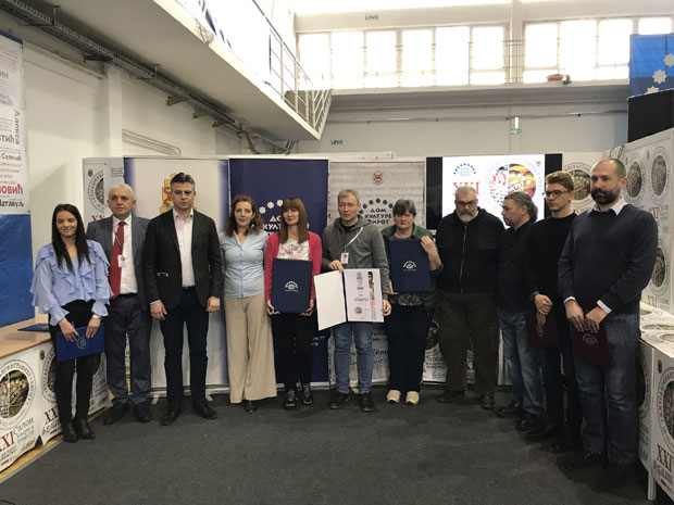 Добитници “Лозе”, “Шаре” и “Светог Трифуна”: Најуспешнији учесници пиротског Салона књиге и графике